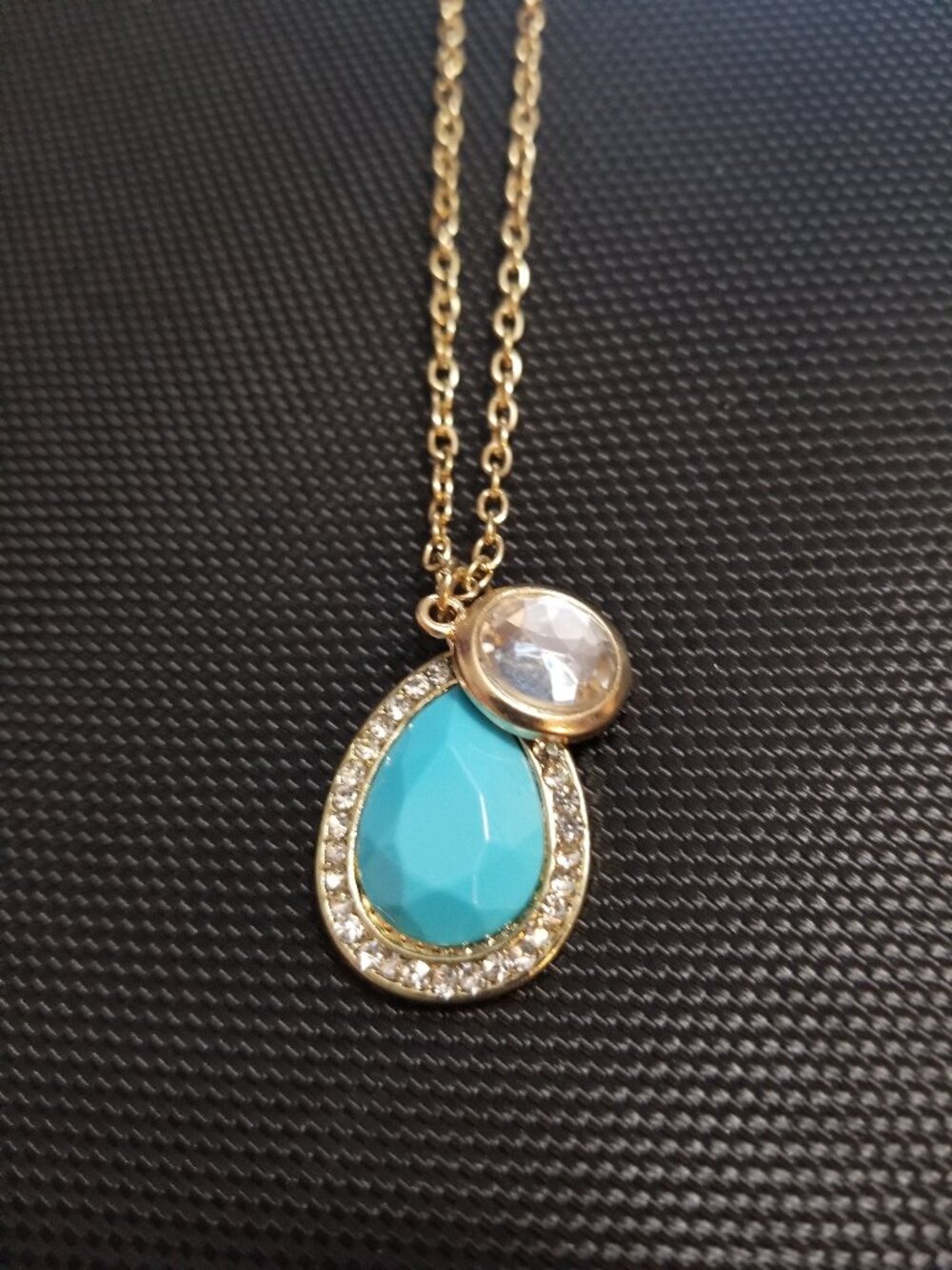 Teal Blue-Coloured Teardrop/Rhinestone + "Pronged Stones" Necklace